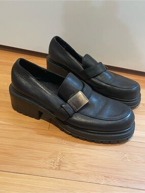 Esprit Black Leather Platform Loafers with Metal Buckle
